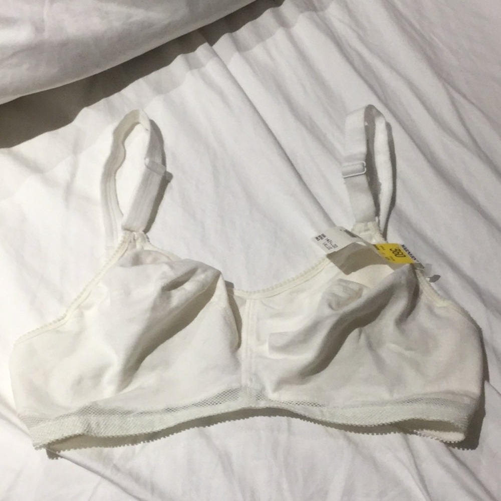 Warner’s 36D white cotton spandex bra no wire